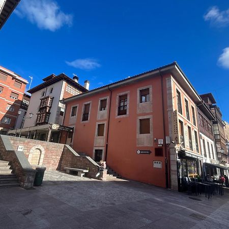 Apartamentosarturo Llanes Laplaza Atico Centrico מראה חיצוני תמונה