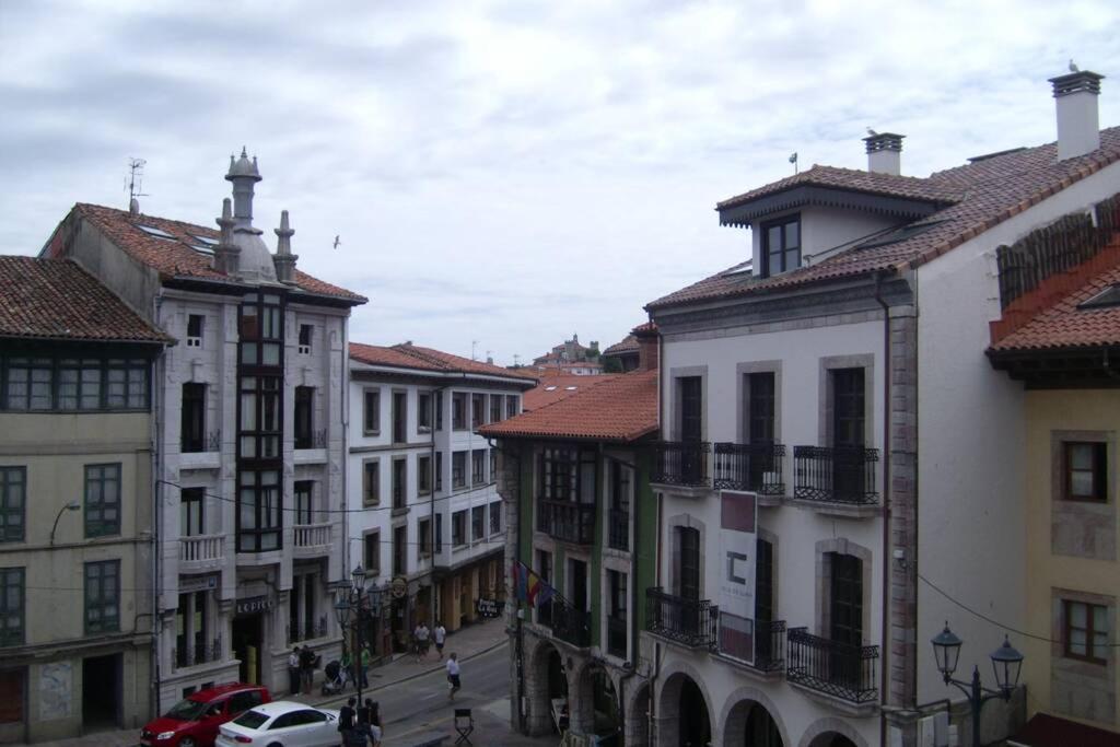 Apartamentosarturo Llanes Laplaza Atico Centrico מראה חיצוני תמונה