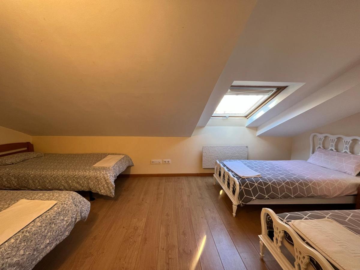 Apartamentosarturo Llanes Laplaza Atico Centrico מראה חיצוני תמונה